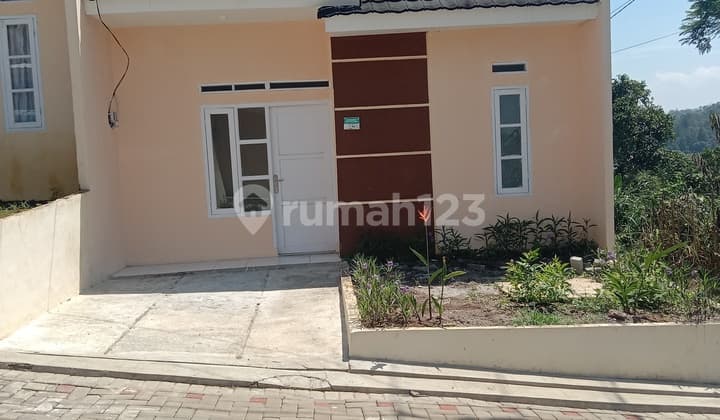 Hunian Subsidi Modern Dekat Stasiun Di Parung Kuda Sukabumi