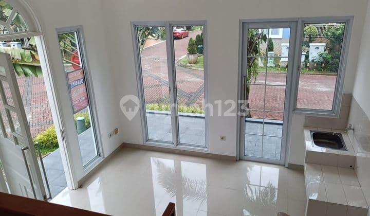 Rumah Rapi Dan Siap Huni Di Cluster Montana Village Gading Serpong Tangerang