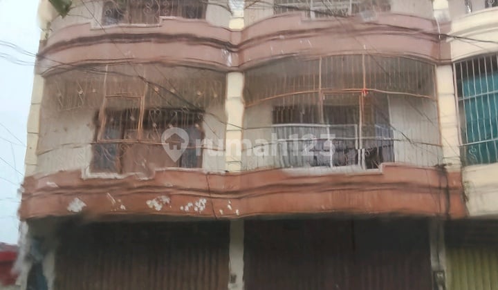 Zero Street Kenjeran Shop House