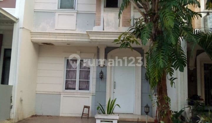 Rumah di Vanya Park Cluster Azzura
Hn
