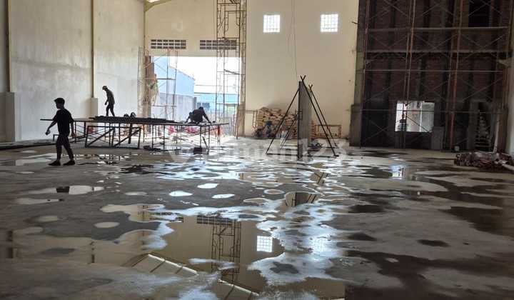 Disewakan Gudang Di Kavling Dpr Cipondoh Lb.600m2