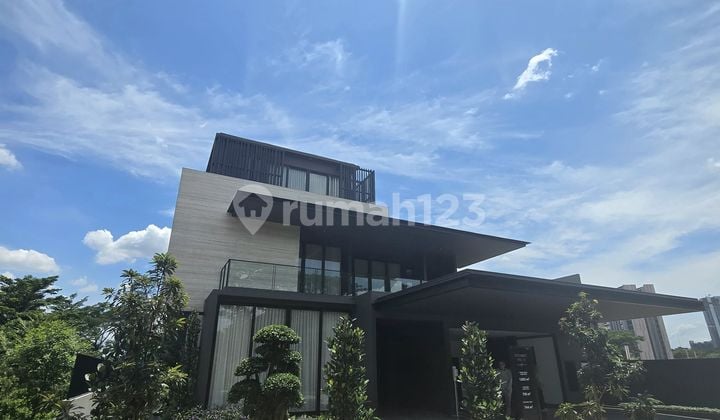 Rumah Bagus Baru Dalam Cluster Elite di Nava Park Bsd