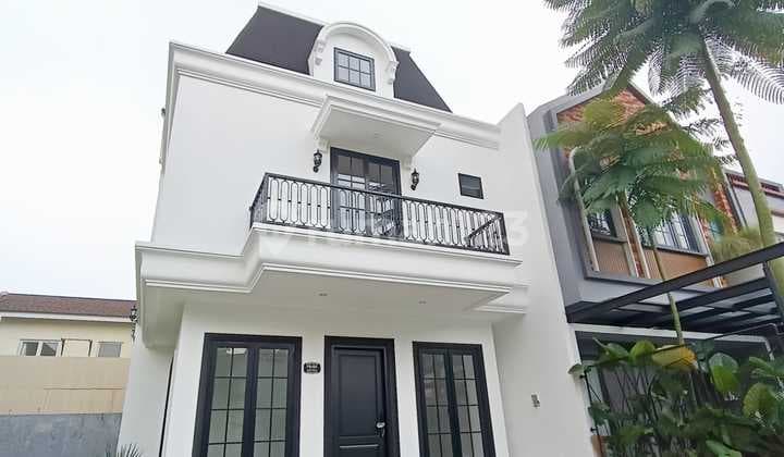 Rumah American Classic Murah Dekat Mall Dan Tol