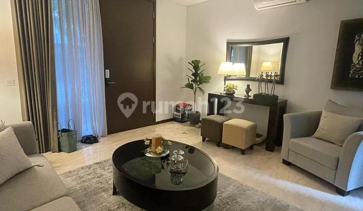 RUMAH BAGUS NYAMAN 3 LANTAI SIAP HUNI DI ZORA BSD KIMORA