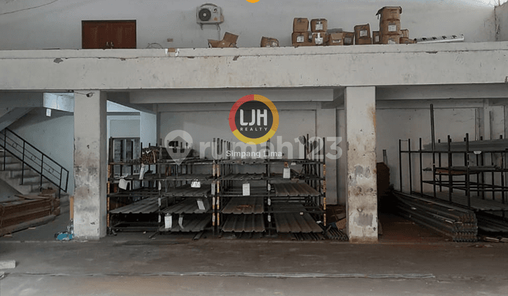 Disewakan Gudang Strategis di Manyaran Semarang Kota