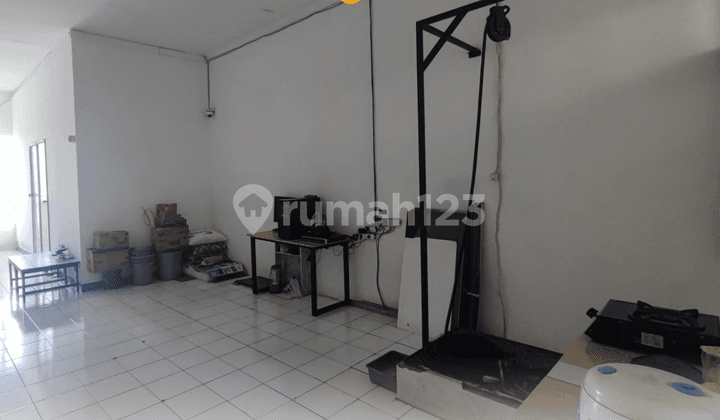 Disewakan Ruko Strategis Dekat dengan Kawsan Industri dan Pusat Perbelanjaan