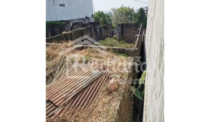 Tanah di daerah Candisari , Semarang ( Si 8400 )