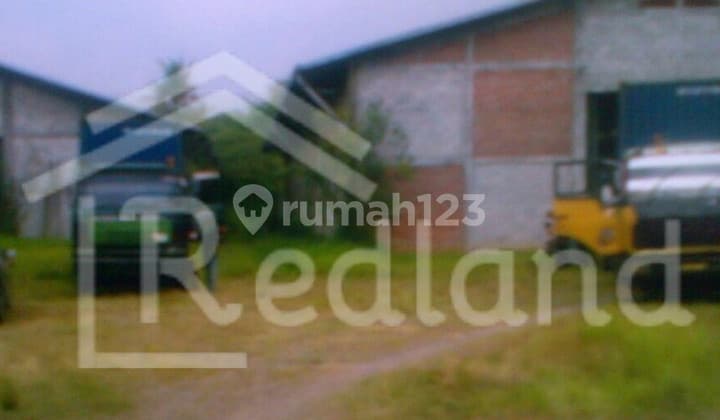 Tanah Dan Gudang di Jl. Sarwo Edi Wibowo, Semarang. Wn 0740
