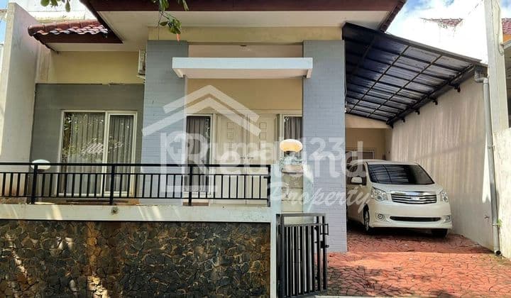 Rumah di Asoka Danau Graha Candi Golf , Semarang ( Si 8386 )