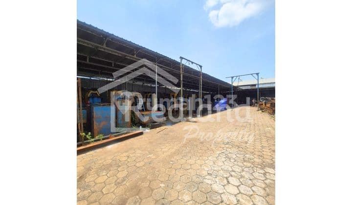 Gudang di Jl Untung Suropati , Semarang ( Si 8381 )