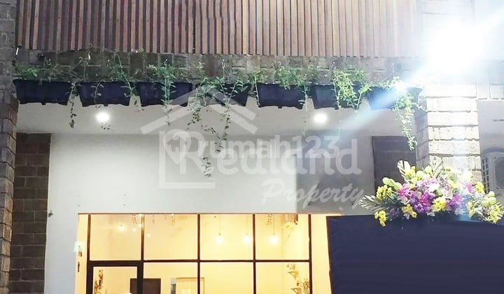 Ruko Siap Pakai di Kledokan Seturan , Yogyakarta Si 7163