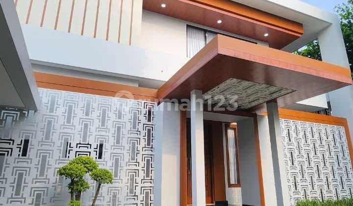 Dijual Rumah Hoek Full Furnished di Taman Giri Loka Bsd Tangerang