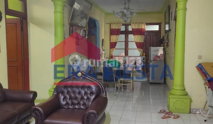 Dijual Cepat Rumah 2 Lt 5 Kamar di Taman Pabuaran, Kota Tangerang