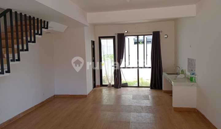 For Quick Rent: 2-Story House with 3 Bedrooms at Cendana Peak Lippo Karawaci