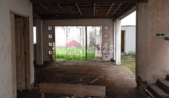 Dijual Cepat Rumah Tua Hitung Tanah 563m2, Menteng Pusat Jakarta