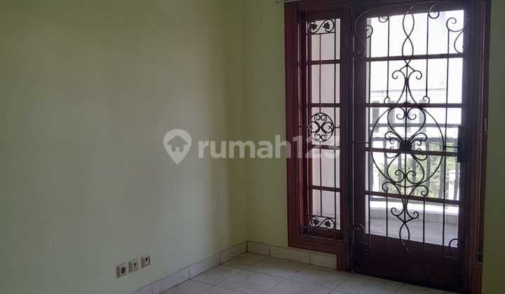 Dijual Rumah Siap Huni di Gading Pelangi Jakarta Utara