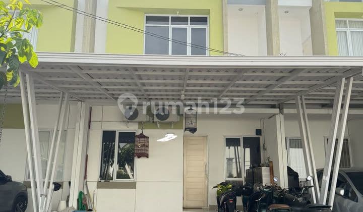 Dijual Cepat Rumah di Cluster Vettore Prima Harapan Regency