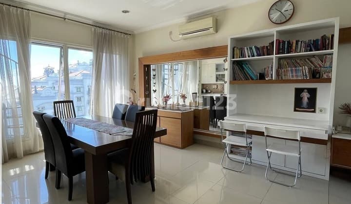 Termurah Rumah 3 lantai The Villas MOI Kelapa Gading