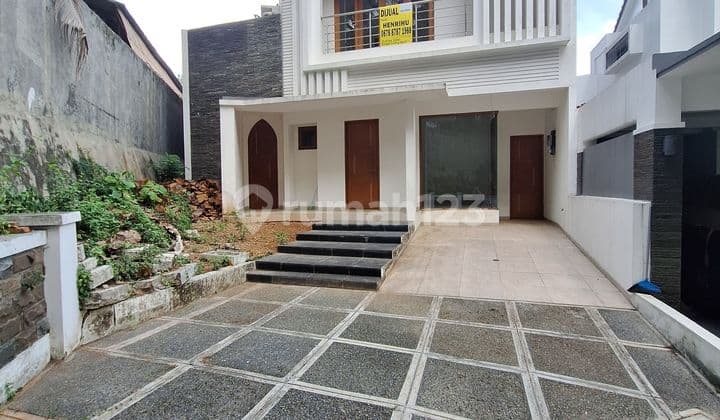 Harga Murah Rumah 2 Lantai di Lippo Cikarang Jawa Barat
