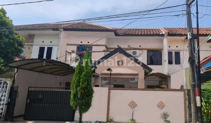 10 Menit Dari Tol Gunungsari Rumah 2 Lantai Babatan Pilang Wiyung Surabaya Bebas Banjir