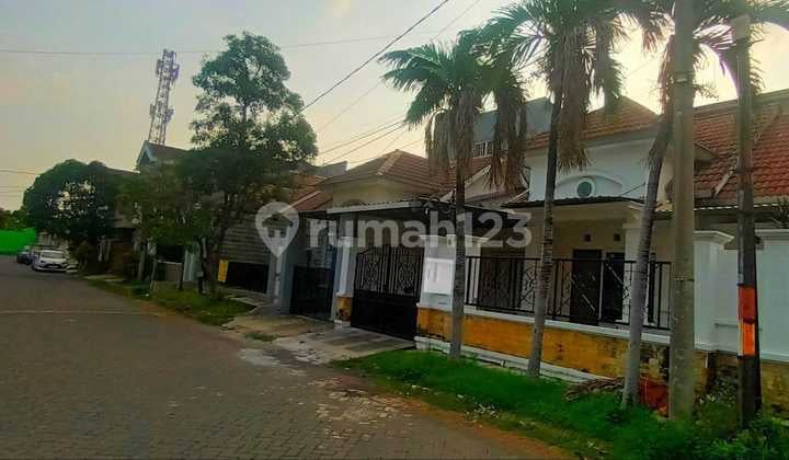 Rumah 2 Lantai Siap Huni - Deltasari Baru Waru Sidoarjo Lokasi Strategis, Lingkungan Aman & Nyaman