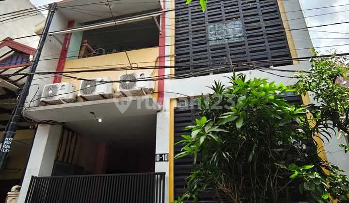 Rumah Kost Aktif - Semolowaru Surabaya 20 Kamar | Full Terisi | Cashflow Jalan