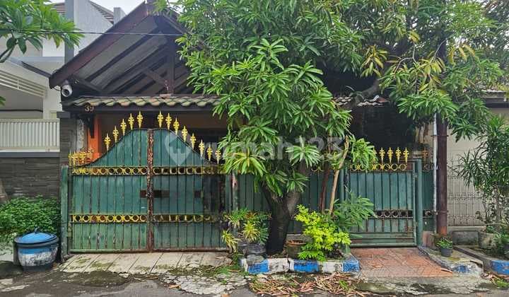 Rumah 2,5 Lantai - Harga di Bawah Pasaran Bendul Merisi, Surabaya Selatan