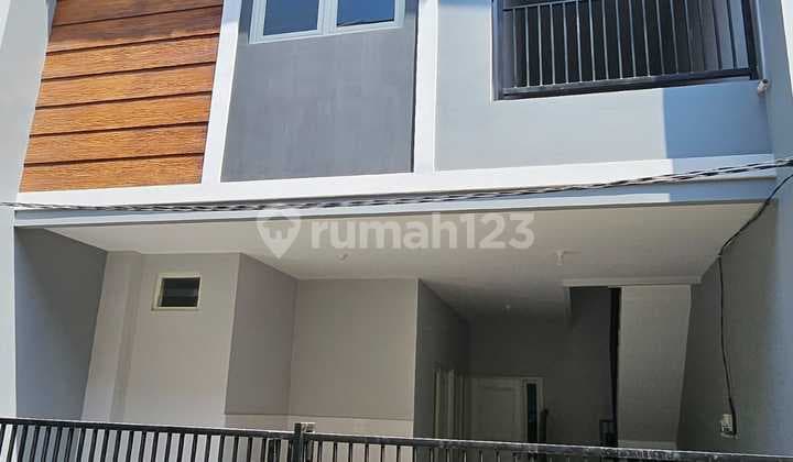 Duduk Manis Dpt 120jtan/th Rumah Kost Kutisari Surabaya 7kt Shm Dekat Kampus Petra Baru Gress