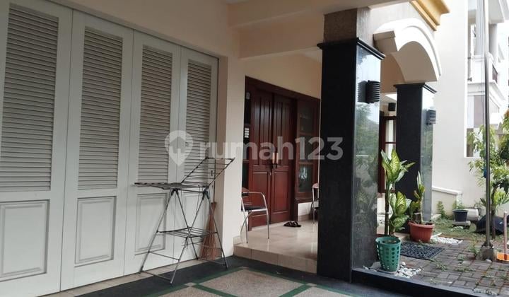 Double Way. Double Prestige. Double Investment - Rumah Eksklusif Central Park A. Yani Surabaya