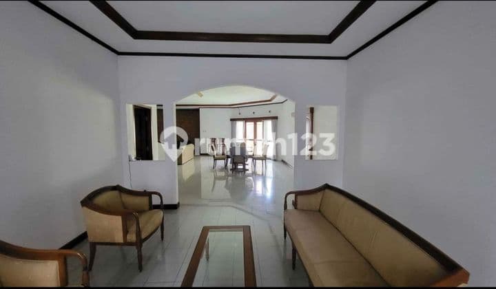 Sewa Rumah Setra Sari