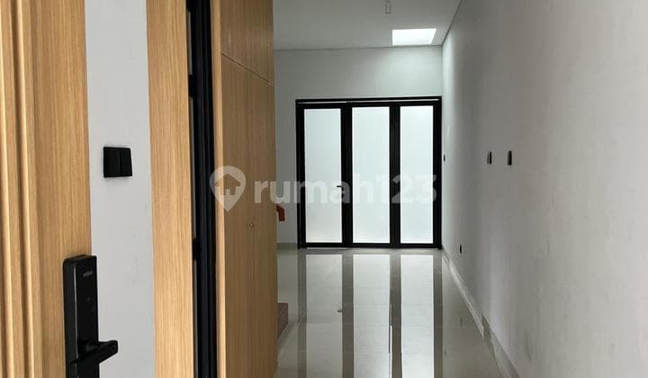 Jual Rumah Baru Sayap Bkr