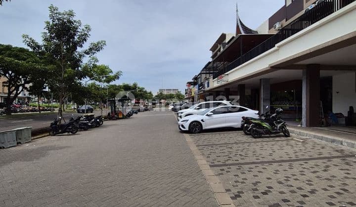 Dijual Ruko 3 Lantai di Ruko Melody Sudah Full Renovasi
