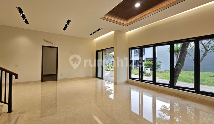 Dijual Rumah Bangunan Mandiri Foresta Naturale Bsd City Hoek