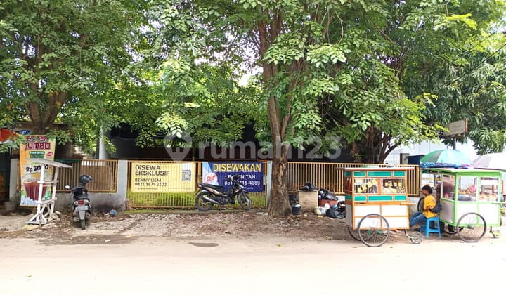 Disewakan Ruang usaha di Jl. Kampung Melati , Cirebon