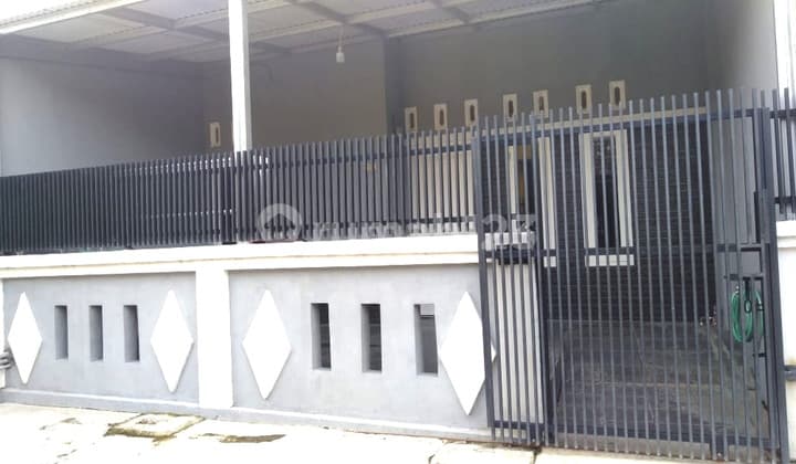 Dijual Rumah di Perumahan Bca Jl. Adipura Lestari V No. 10, Cirebon