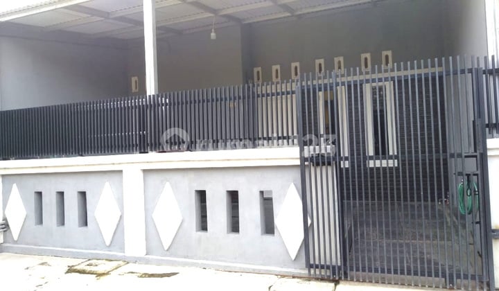 Dijual Rumah di Perumahan Bca Jl. Adipura Lestari V No. 10, Cirebon