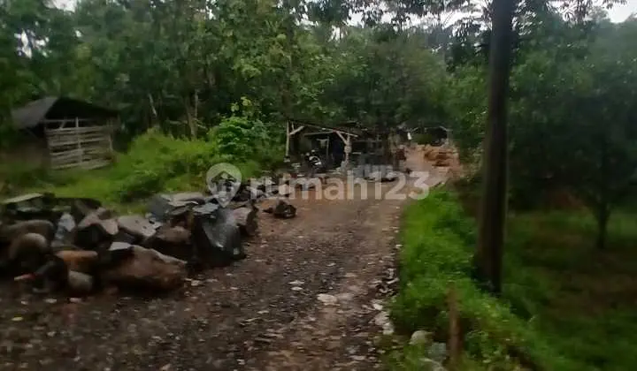 Dijual Pabrik Batu dan Kebun di Kawasan Industri di Pinggir Jalan Sumber Dukupuntang (El)