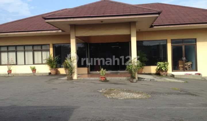 Dijual Cepat Gudang Lengkap dengan Perizinan Produksi di Plumbon (El)