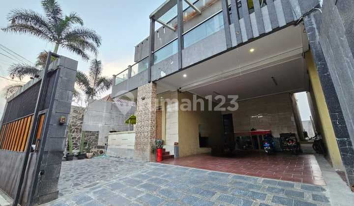 Rumah Siap Huni 2 Lantai di Cipedes Bandung Utara