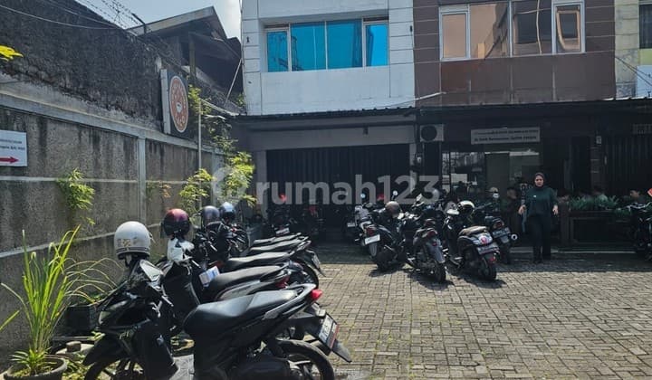 Ruko 2 Lantai Siap Pakai di Taman Kopo Indah Kopo Bandung