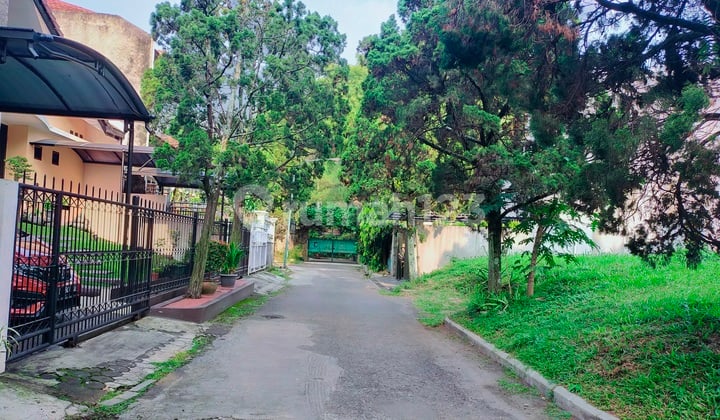 Tanah Hook Siap Bangun di Setra Duta Sarijadi Bandung