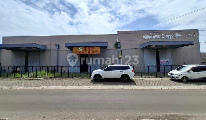 Gudang 500 M2 Area Lawang Malang Muat Kontainer 40 Feet