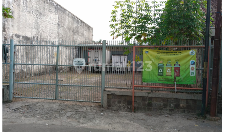 Selling land and warehouse on Jl. Sukarajin Cikutra, Bandung