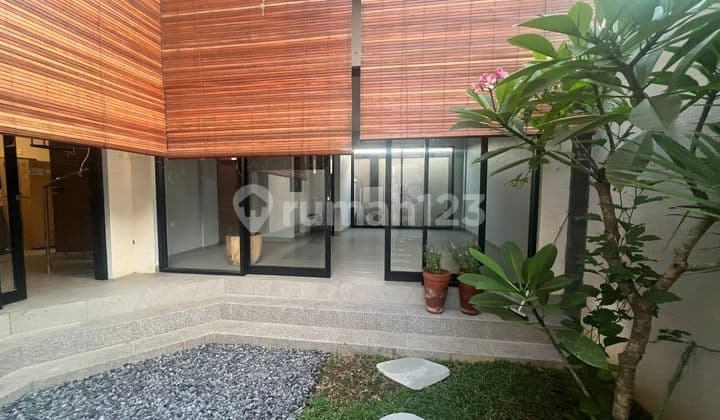 Disewakan Villa di Denpasar Barat