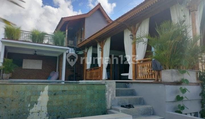 Villa Baru View Sawah dan Tegalan Strategis di Sukawati, Gianyar