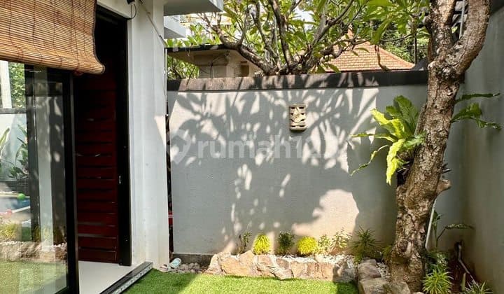 Villa Furnished With Pool Strategis di Umalas