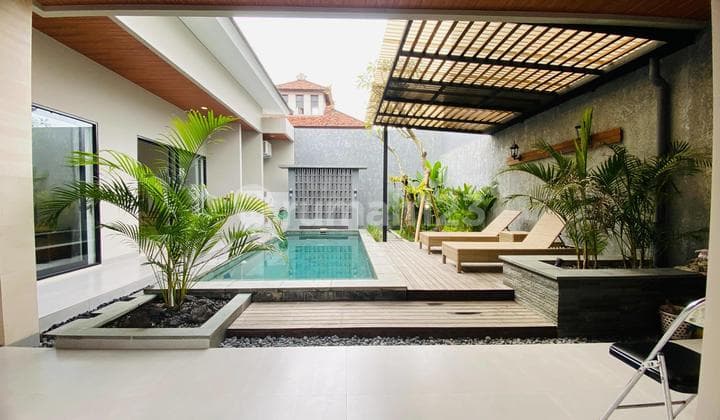 Villa Baru Furnished Kolam Renang Strategis Dekat Pantai di Sanur