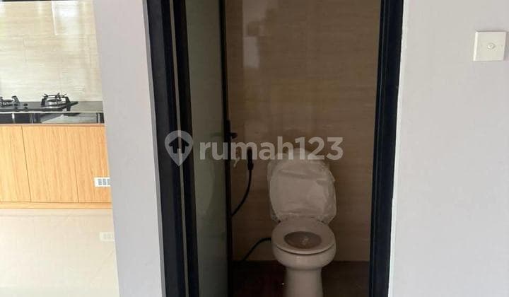 Villa Baru View Sawah With Pool, Jacuzzi Furnish Strategis Mengwi