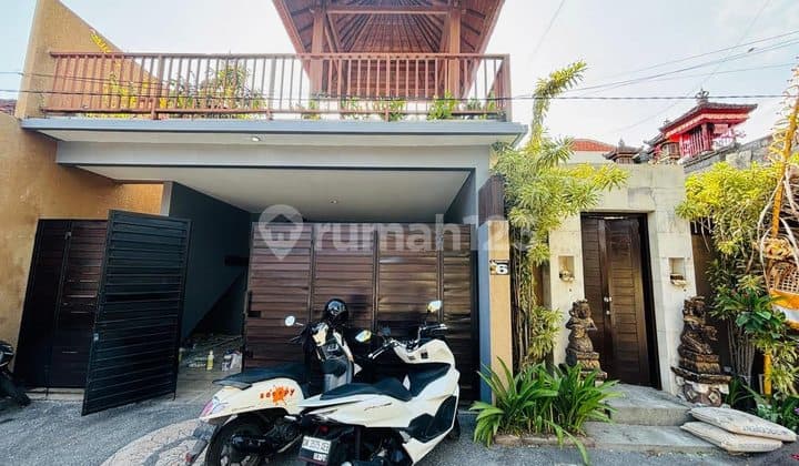 Villa Bangunan Baru Lingkungan Aman Nyaman Strategis di Seminyak