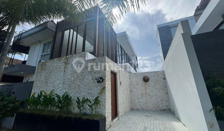 Exclusive Villa One Gate System Furnished Swimming Pool, Nusa Dua